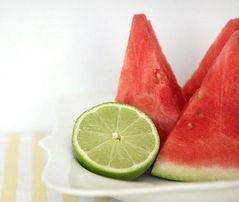 情侣头像夏天吃瓜,情侣头像演绎浪漫时光