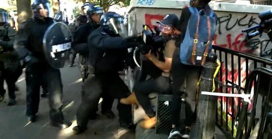 贵警吃瓜,揭秘警界幕后趣闻