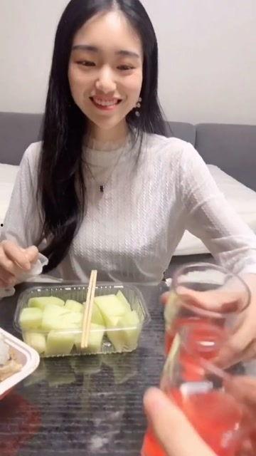 吃瓜鹅妹关注,吃瓜鹅妹带你揭秘娱乐圈最新热点