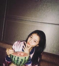 网友现场吃瓜图片