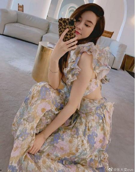 网红张大奕吃瓜