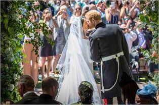 新娘结婚吃瓜事件,婚礼习俗新解