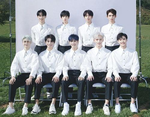 unine成员吃瓜,揭秘娱乐圈幕后故事