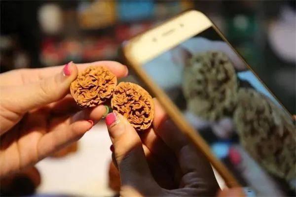 文玩回血吃瓜,揭秘文玩市场的复苏之谜