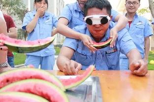 偶像运动会吃瓜,明星们的“吃瓜”盛宴，笑料百出！