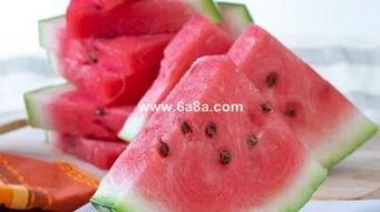 胖头吃瓜,揭秘娱乐圈那些不为人知的幕后故事