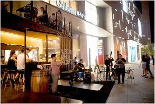 酒吧跳舞吃瓜,边吃瓜边享受夜生活魅力