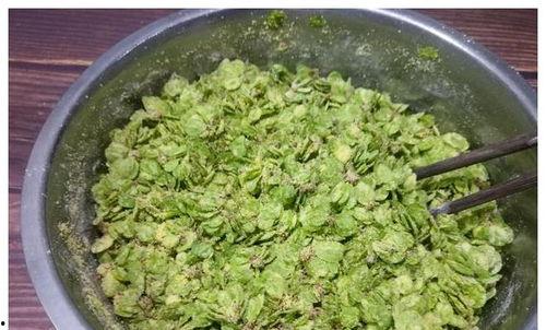 方瓜蒸熟拌着吃,家常美味新体验