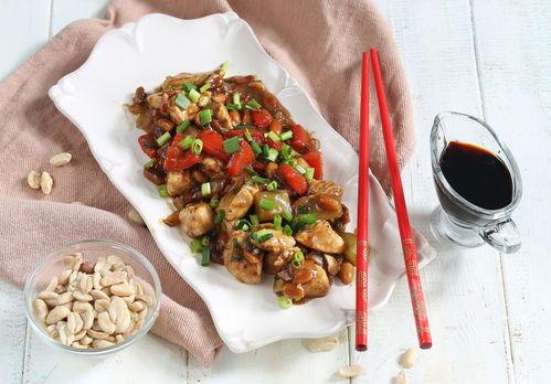 吃鸡肉前可以吃哈密瓜吗